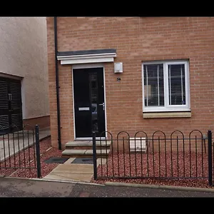  Holiday home Peaceful, Lovely And Modern, Entire House United Kingdom